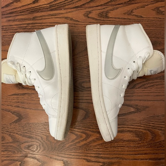 Nike Women’s Royale Court 2 high top sneakers - Picture 3 of 15